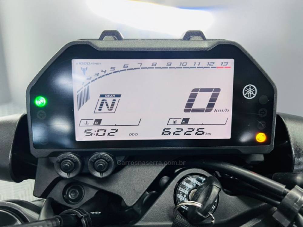 YAMAHA - MT - 2021/2022 - Preta - R$ 30.500,00