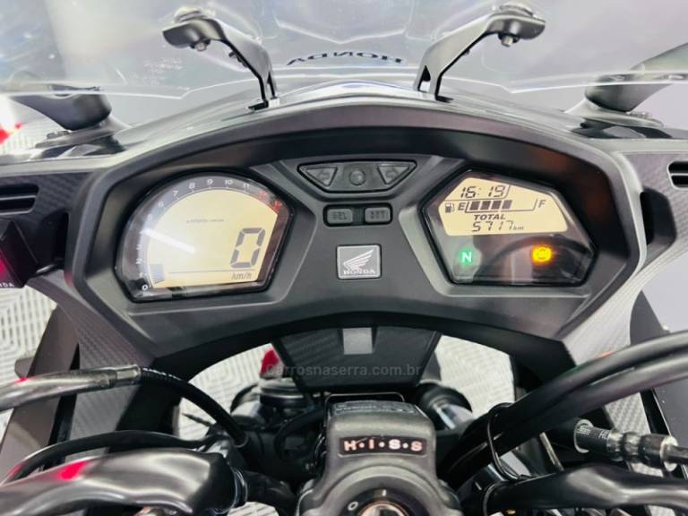 HONDA - CBR 650F - 2019/2019 - Vermelha - R$ 46.900,00