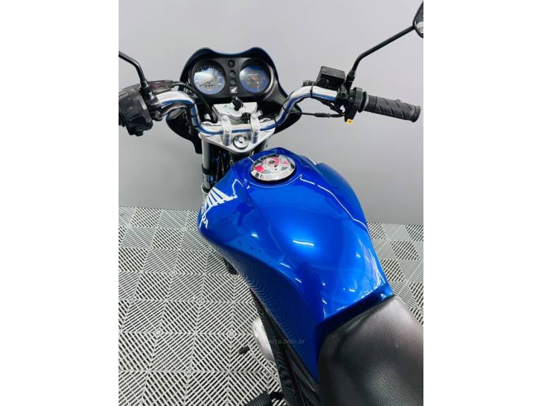 HONDA - CG 150 - 2008/2009 - Azul - R$ 11.400,00