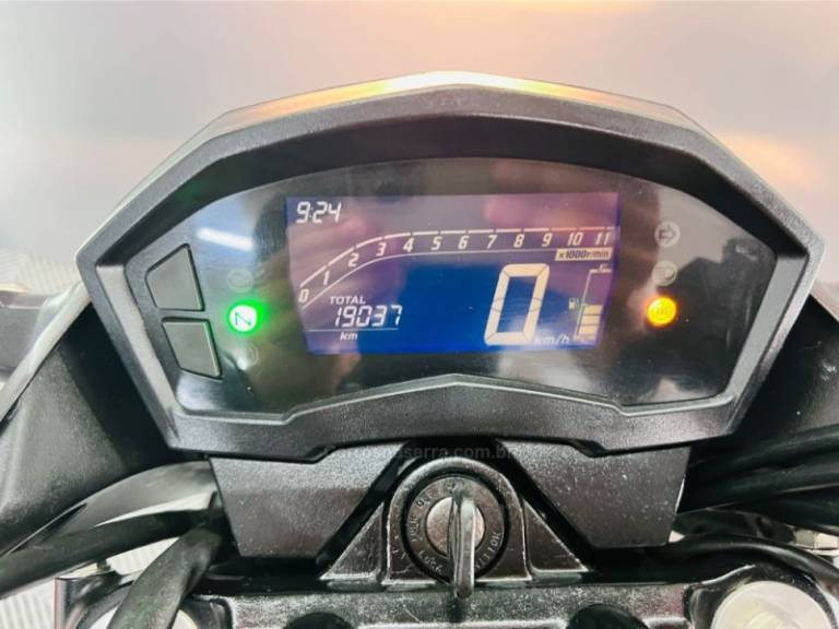 HONDA - CB 250F TWISTER - 2020/2020 - Amarela - R$ 21.500,00