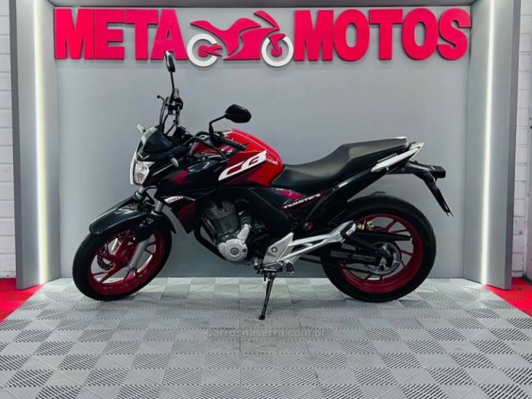 HONDA - CB 250F TWISTER - 2019/2020 - Vermelha - R$ 21.500,00