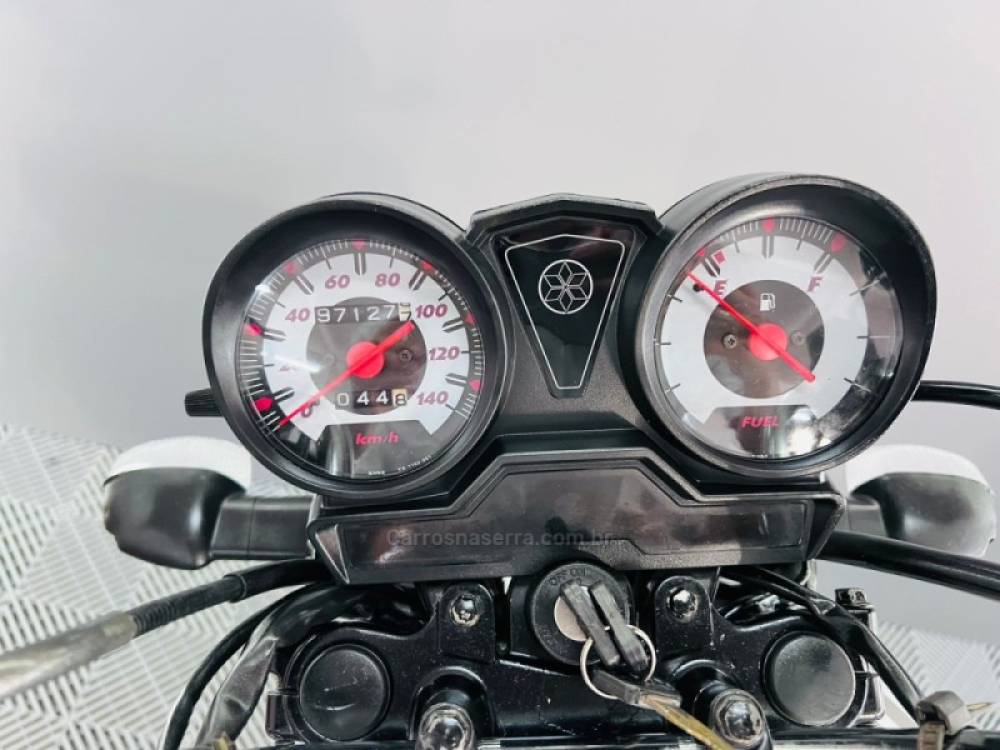 YAMAHA - FACTOR YBR - 2016/2016 - Branca - R$ 11.500,00