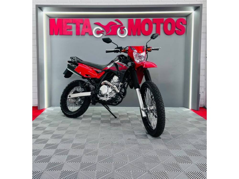 YAMAHA - XTZ 250 - 2006/2007 - Vermelha - R$ 12.900,00