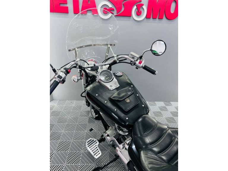 HONDA - SHADOW 750 - 2006/2006 - Preta - R$ 29.900,00
