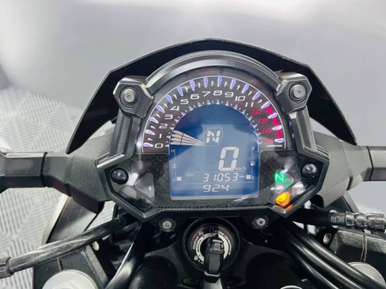 KAWASAKI - Z400 - 2020/2020 - Cinza - R$ 27.900,00