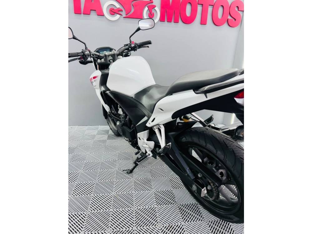 HONDA - CB 500F - 2014/2014 - Branca - R$ 26.500,00