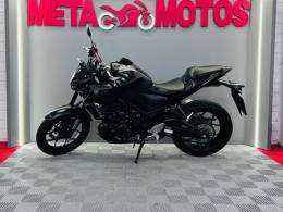 YAMAHA - MT - 2021/2022 - Preta - R$ 30.500,00