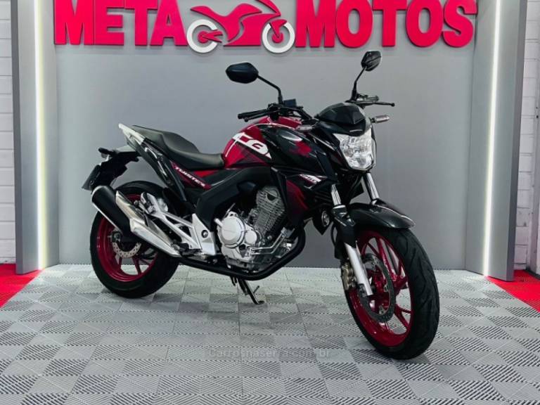 HONDA - CB 250F TWISTER - 2019/2020 - Vermelha - R$ 21.500,00