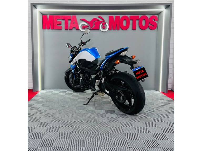 SUZUKI - GSR - 2015/2016 - Azul - R$ 41.900,00