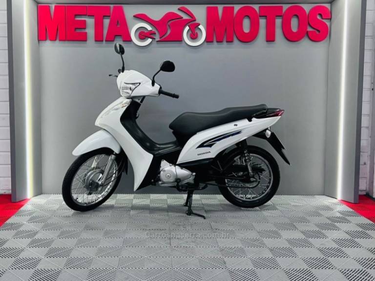 HONDA - BIZ 125 - 2013/2013 - Branca - R$ 12.900,00