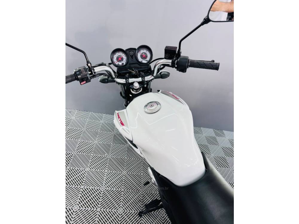 YAMAHA - FACTOR YBR - 2016/2016 - Branca - R$ 11.500,00