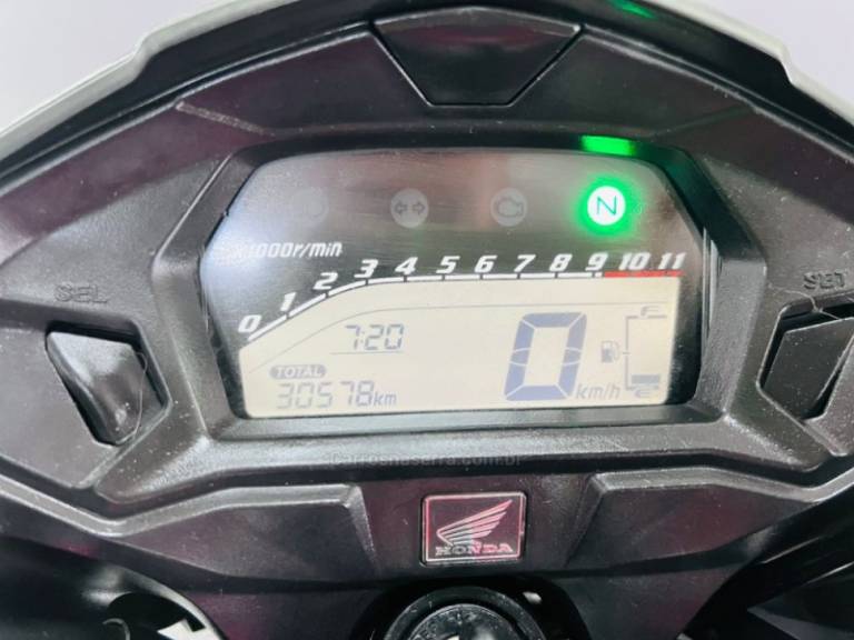 HONDA - CG 160 - 2021/2022 - Vermelha - R$ 16.900,00