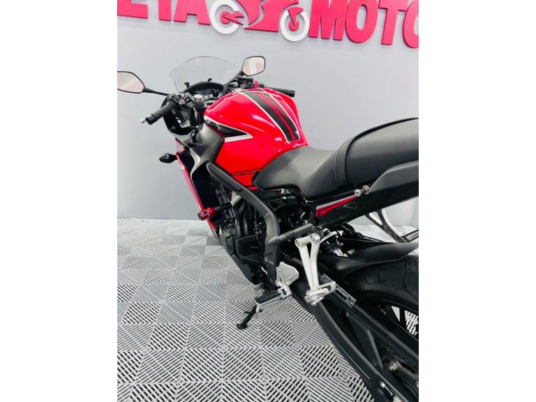 HONDA - CBR 650F - 2019/2019 - Vermelha - R$ 46.900,00
